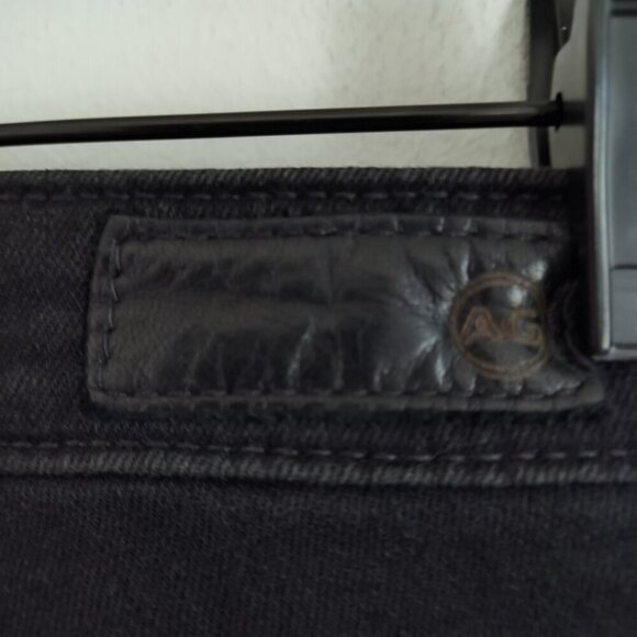 Ladies SZ 26R Adriano Goldschmied Black Distressed Legging Jean - Picture 5 of 6